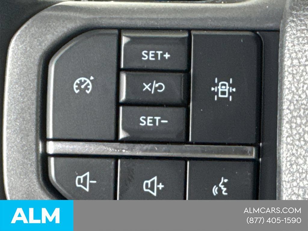 Used 2023 Ford F150 Lariat w/ FX4 Off-Road Package AWD/4WD image 27