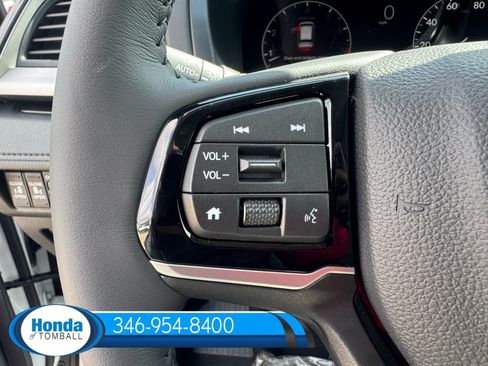 New 2026 Honda Odyssey Touring image 10