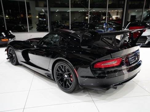 Used 2017 Dodge Viper GTC w/ ACR Package RWD image 2