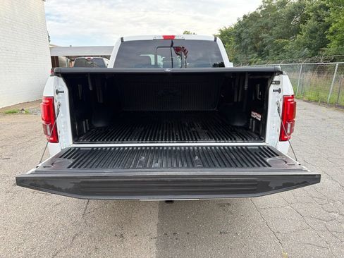 Used 2016 Ford F150 Lariat w/ Equipment Group 501A Mid RWD image 17
