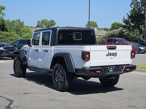 Used 2024 Jeep Gladiator Mojave w/ Safety Group AWD/4WD image 3