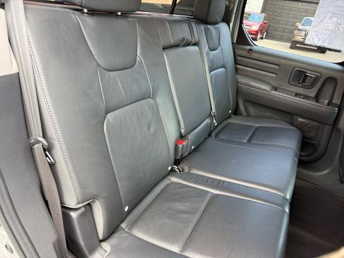 Used 2014 Honda Ridgeline SE image 8
