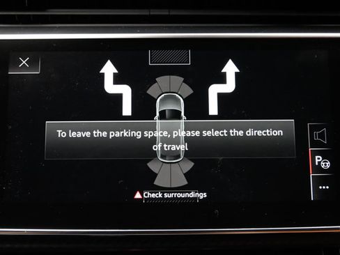 Used 2023 Audi RS Q8 w/ Black Optic Package image 16