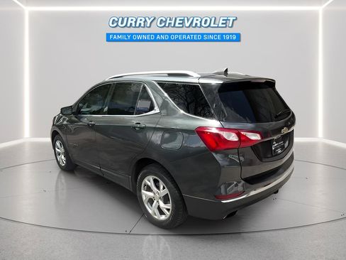 Used 2019 Chevrolet Equinox LT w/ Sun & Navigation Package AWD/4WD image 10