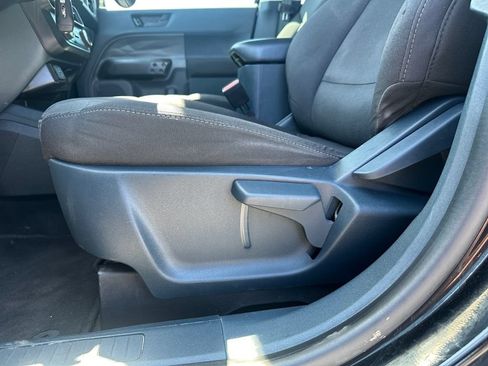 Used 2024 Ford Maverick XL FWD image 20
