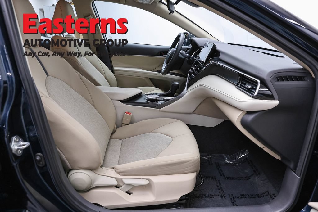 Used 2021 Toyota Camry LE FWD image 25