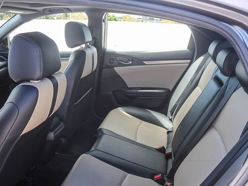 Certified 2018 Honda Civic EX-L image 19