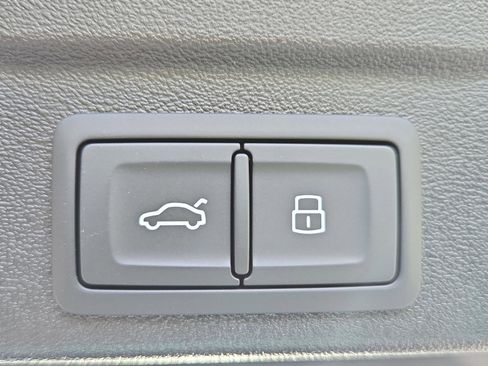 New 2025 Audi A5 2.0T Premium image 14