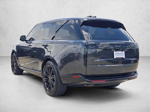 Certified 2026 Land Rover Range Rover SE AWD/4WD image 8
