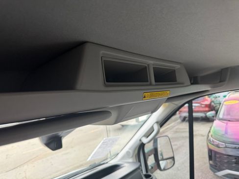 Used 2024 Ford Transit 350 DRW image 31