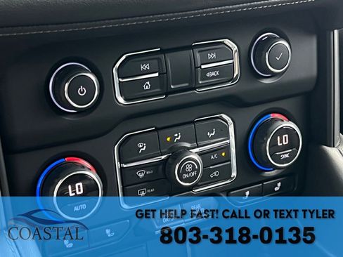 Used 2022 Chevrolet Suburban LT AWD/4WD image 46