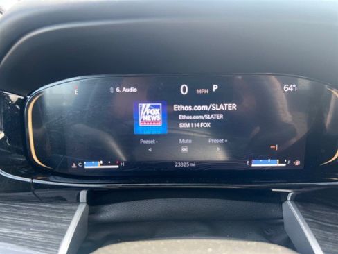 Used 2022 Jeep Wagoneer Series III w/ Premium Group I image 8