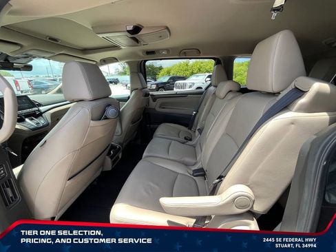 Used 2018 Honda Odyssey Touring image 13