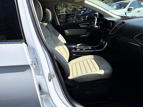 Used 2023 Ford Edge SEL w/ Convenience Package AWD/4WD image 20