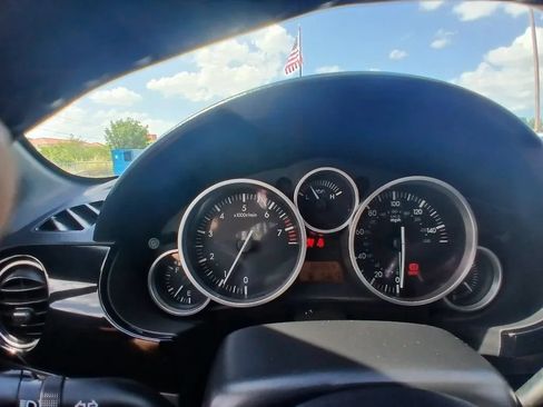 Used 2006 MAZDA MX-5 Miata Sport RWD image 14