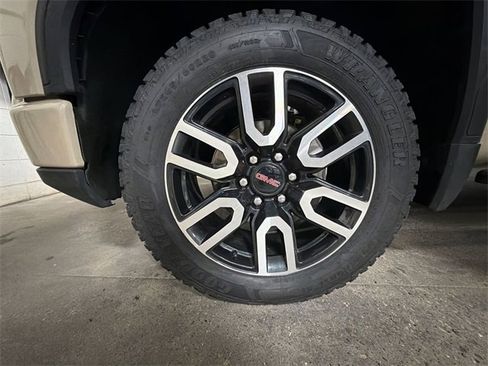 Used 2022 GMC Sierra 1500 AT4 w/ AT4 Premium Package image 67