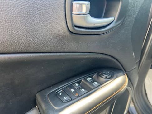 Used 2018 Jeep Compass Latitude image 14