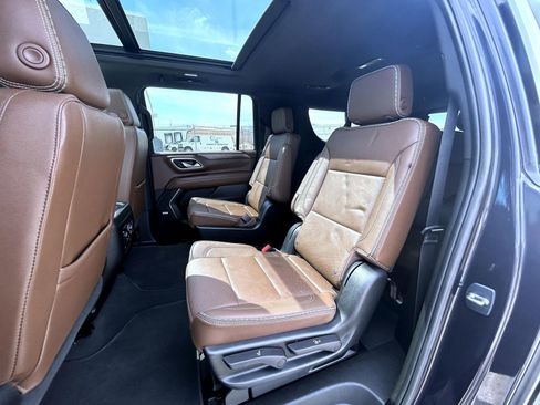 Certified 2023 Chevrolet Suburban High Country image 20