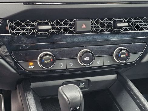 Used 2024 Honda Accord Sport image 19