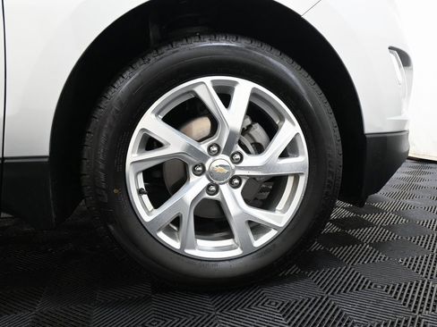 Used 2021 Chevrolet Equinox Premier image 39