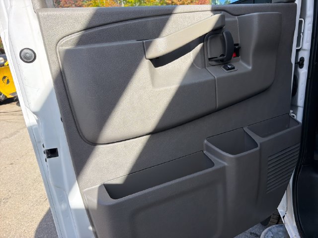 Used 2020 GMC Savana 2500 w/ Driver Convenience Package RWD image 11