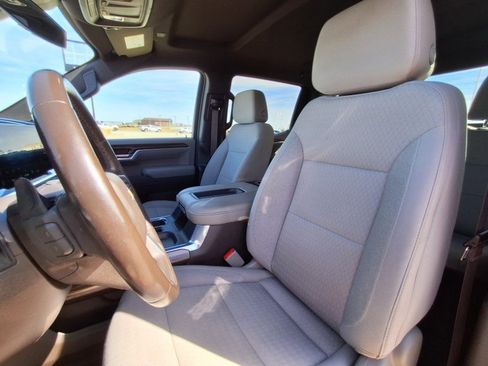 Used 2022 Chevrolet Silverado 1500 LT image 11