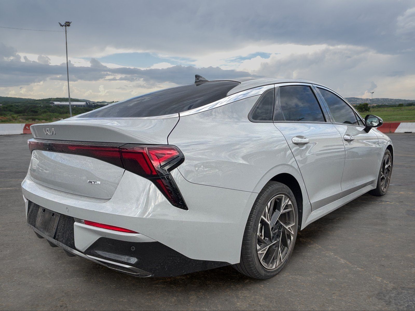 Certified 2025 Kia K5 GT-Line w/ GT-Line Premium Package FWD image 3