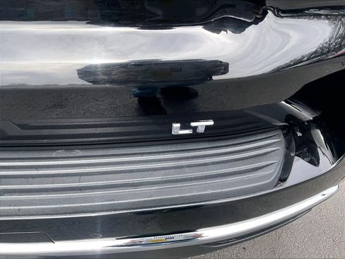 Used 2023 Chevrolet Tahoe LT w/ Luxury Package image 30