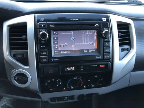 Used 2012 Toyota Tacoma 4x4 Double Cab w/ TRD Sport Upgrade Pkg image 27