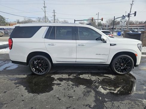 Used 2022 GMC Yukon Denali image 7