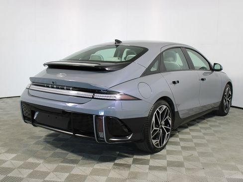 Used 2023 Hyundai Ioniq 6 SEL RWD image 32