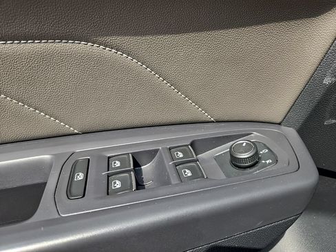 Used 2021 Volkswagen Atlas SE AWD/4WD image 32