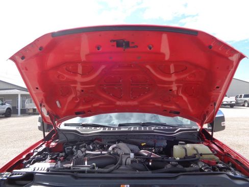 Used 2021 Ford F350 XLT w/ XLT Premium Package image 16