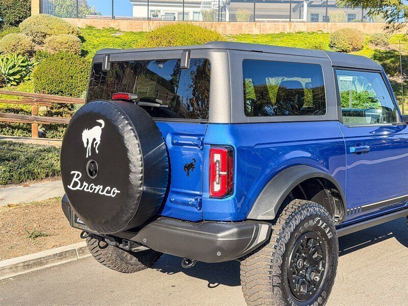 Used 2021 Ford Bronco First Edition AWD/4WD image 15