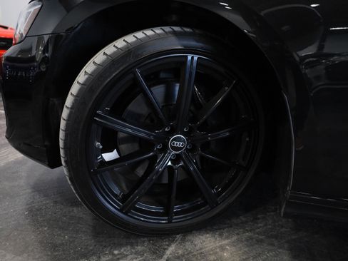 Used 2022 Audi A8 L 3.0T w/ Executive Package image 10