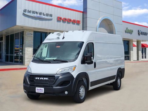 New 2026 RAM ProMaster 2500 w/ Convenience Group FWD image 2