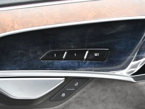 Used 2021 Audi A8 L 3.0T AWD/4WD image 16
