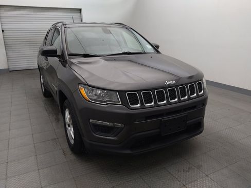 Used 2019 Jeep Compass Sport FWD image 14