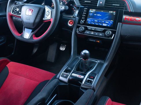 Used 2021 Honda Civic Type R image 16