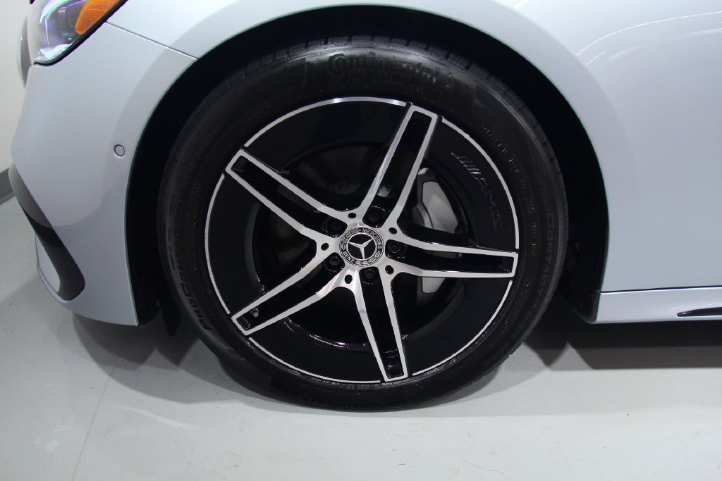 Used 2026 Mercedes-Benz E 350 4MATIC Sedan image 19