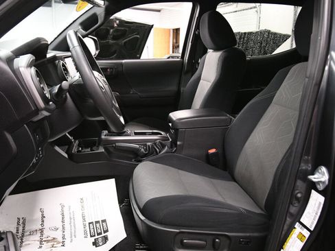 Certified 2023 Toyota Tacoma TRD Sport image 9