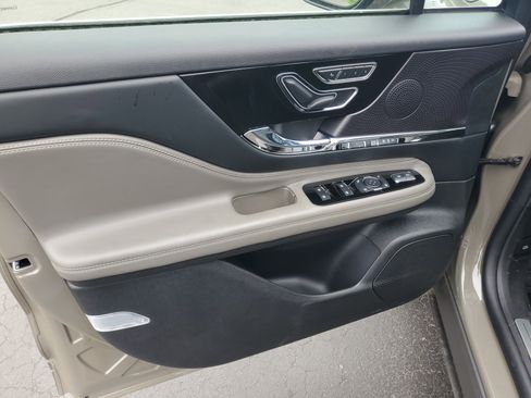 New 2026 Lincoln Corsair Grand Touring AWD/4WD image 8