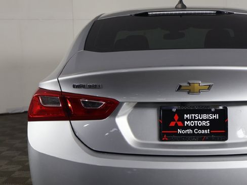 Used 2020 Chevrolet Malibu LS image 12