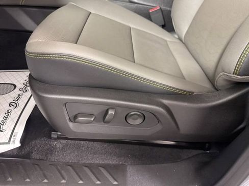 New 2026 Chevrolet Colorado ZR2 w/ Technology Package AWD/4WD image 27