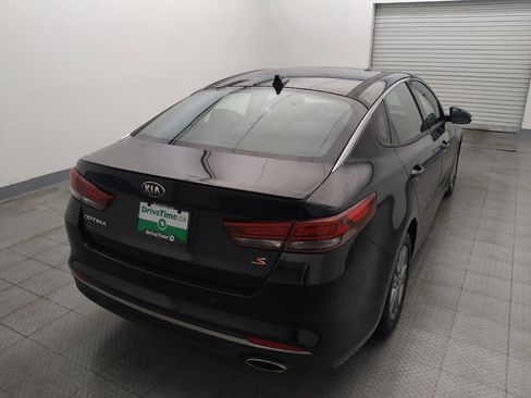 Used 2018 Kia Optima S w/ Panoramic Sunroof Package FWD image 7
