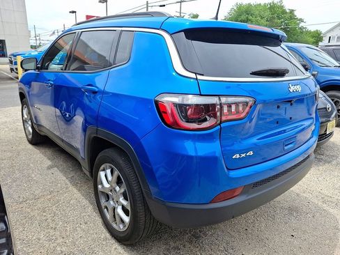Used 2023 Jeep Compass Latitude AWD/4WD image 6