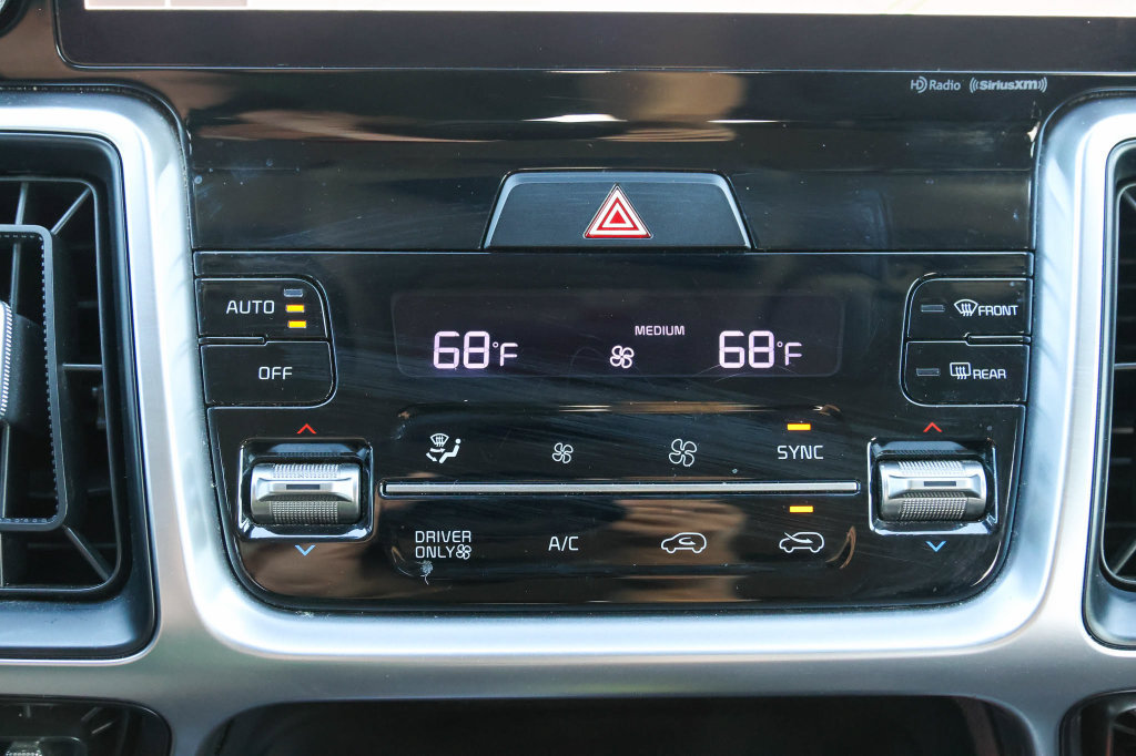 Used 2023 Kia Sorento EX FWD image 26