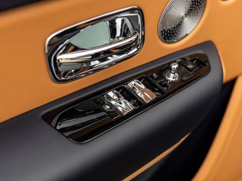 New 2026 Rolls-Royce Cullinan AWD/4WD image 26