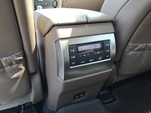 Used 2023 Lexus GX 460 Luxury w/ Sport Design Package AWD/4WD image 11
