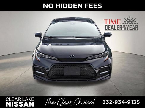 Used 2022 Toyota Corolla SE FWD image 2